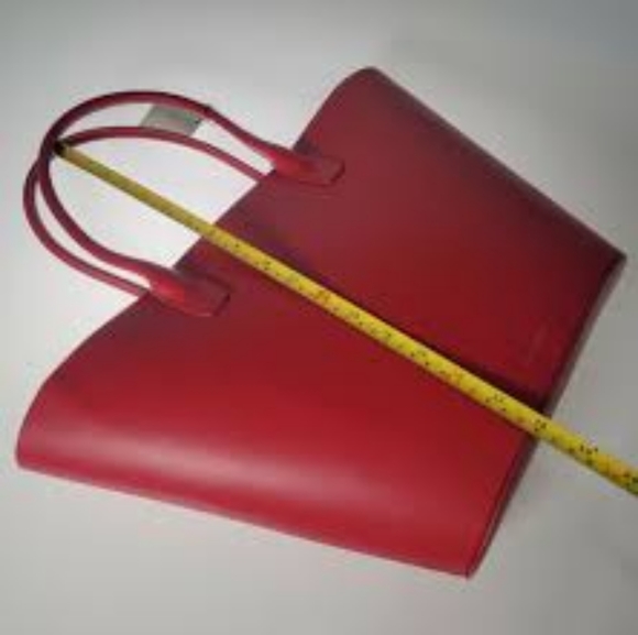 Nwt $995 Mansur Gavriel Triangle Calf Leather bag - Picture 3 of 16